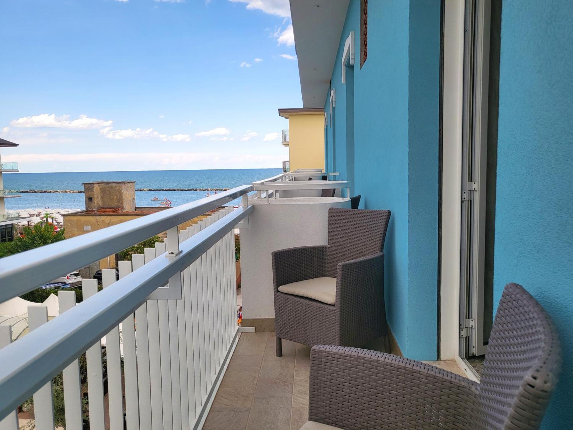 Hotel Villa Lauretta Bellaria-Igea Marina Esterno foto